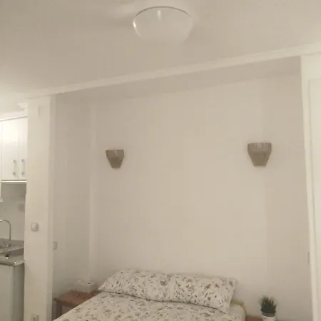 Apartment Estudio 2 Personas Con Piscina En *