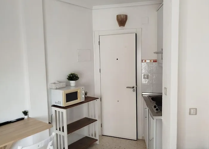 Estudio 2 Personas Con Piscina En Διαμέρισμα Denia