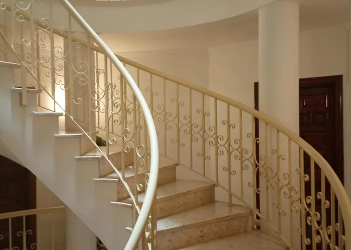 Estudio 2 Personas Con Piscina En 아파트 *