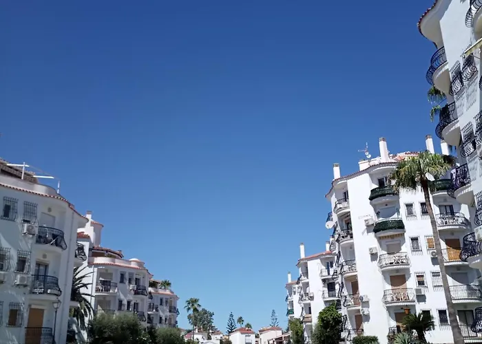 Estudio 2 Personas Con Piscina En 아파트 *